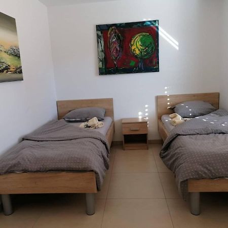 Blatnikov Hram Otel Dvor Dış mekan fotoğraf